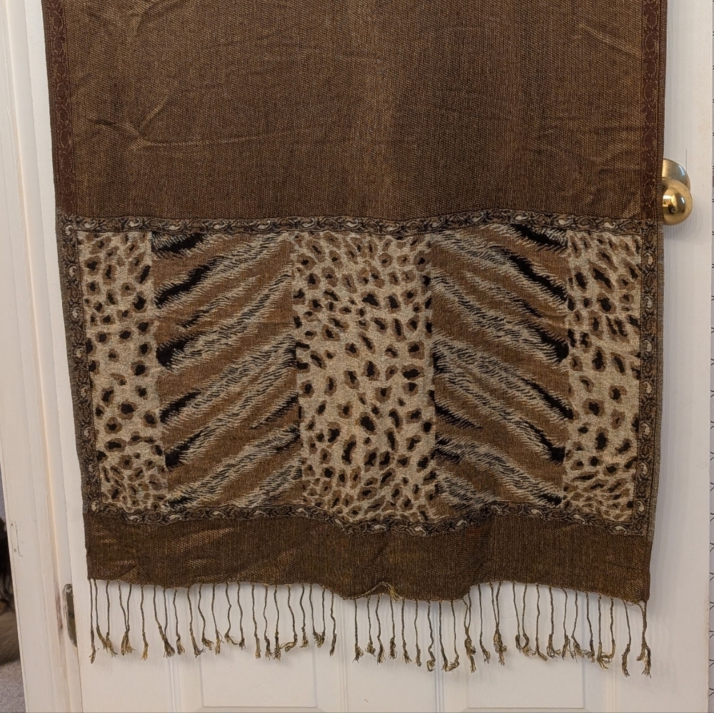 Pashmina - Picture 9 of 15